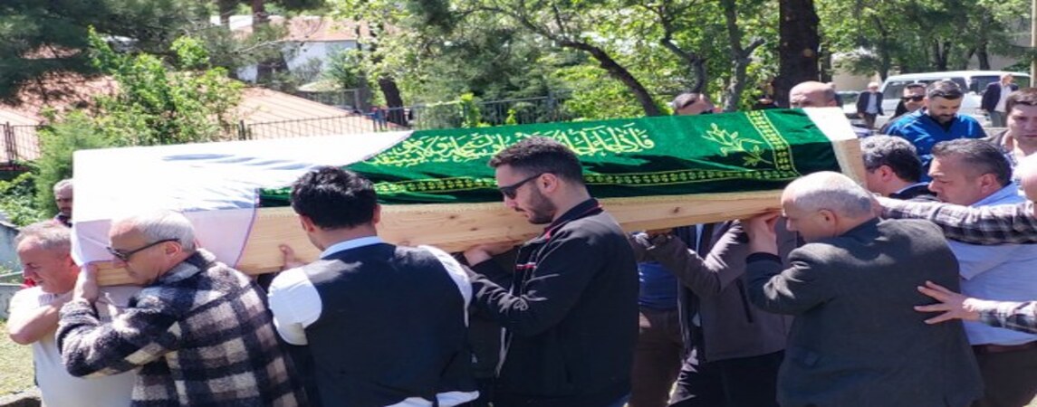 Saadet Öğretmen'e Son Görev