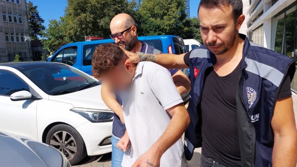 19 Yaşında ki Genç Babasını Ağır Yaraladı