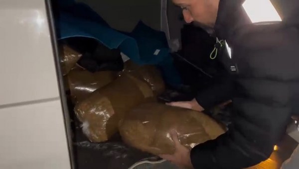 Samsun'da 475 Kilogram Kaçak Tütün Ele Geçirildi 