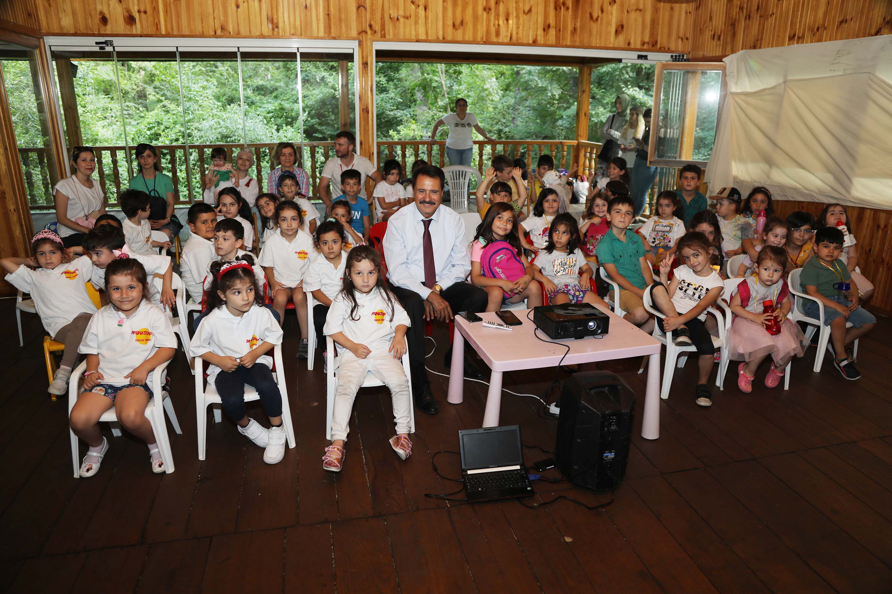  Karadenizli tiyatrocular Atakum’da buluştu.