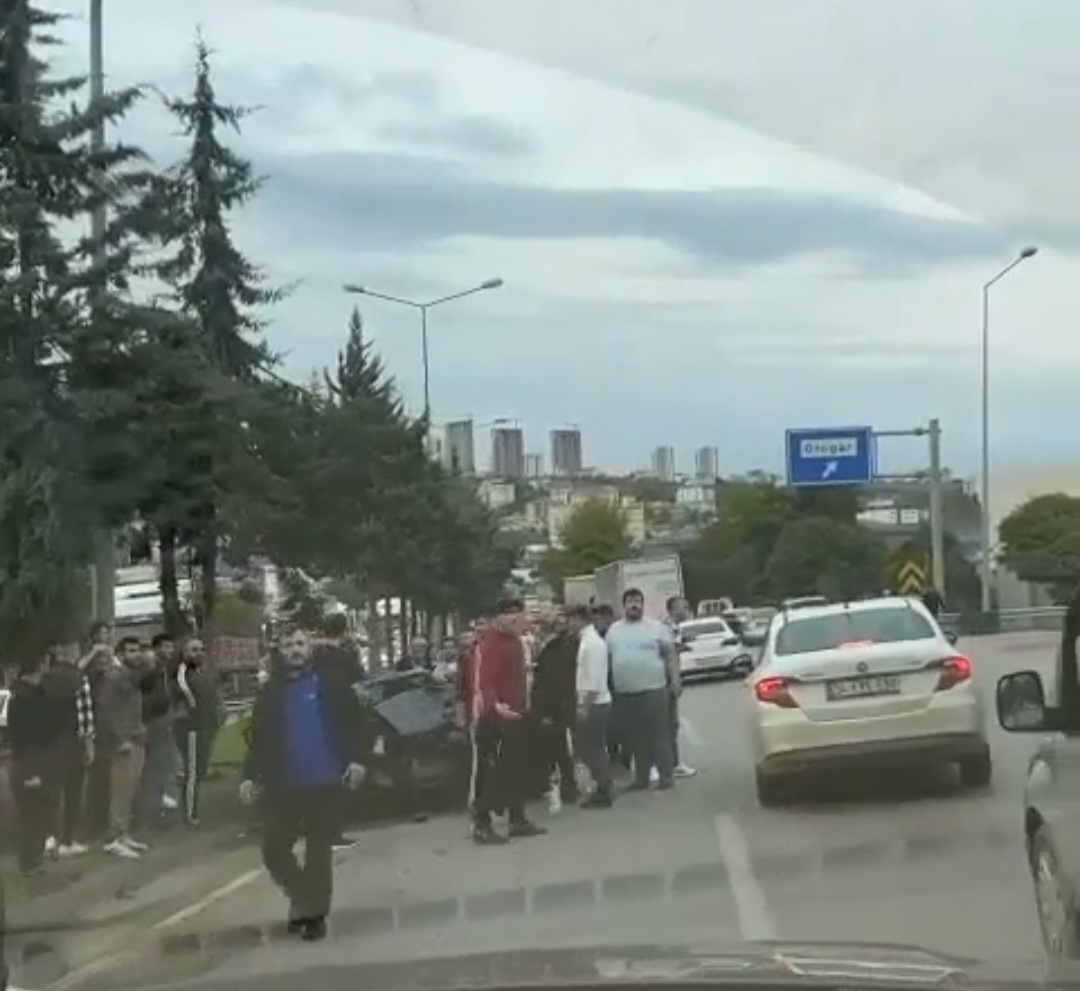 Otogar Yolunda Trafik Kazası 