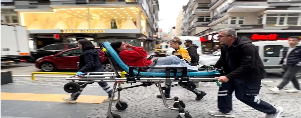 İlkadım'da Genç Kızın Ayağının Üzerinden Otomobil Geçti 