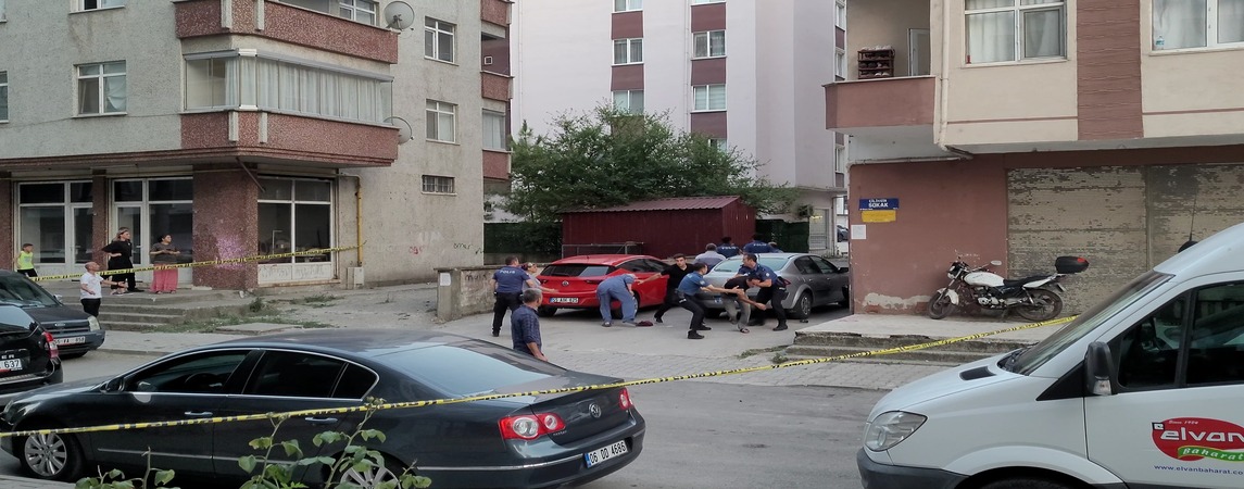 Tekkeköy de Baltalı Koca Dehşet Saçtı