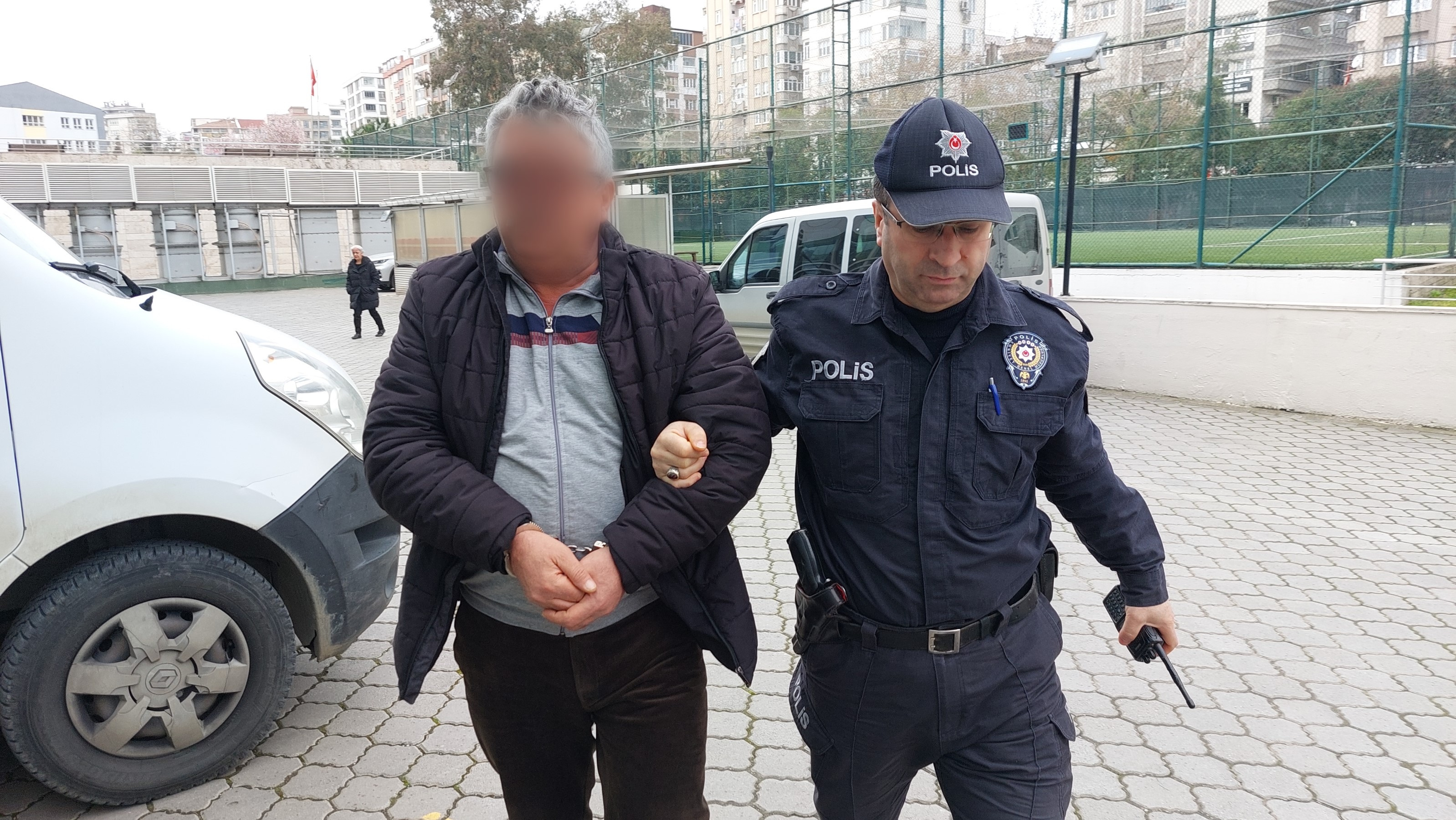 Köpeğini Öldürdüğü Gerekçesiyle Komşusunun Şikayetçi Oldu