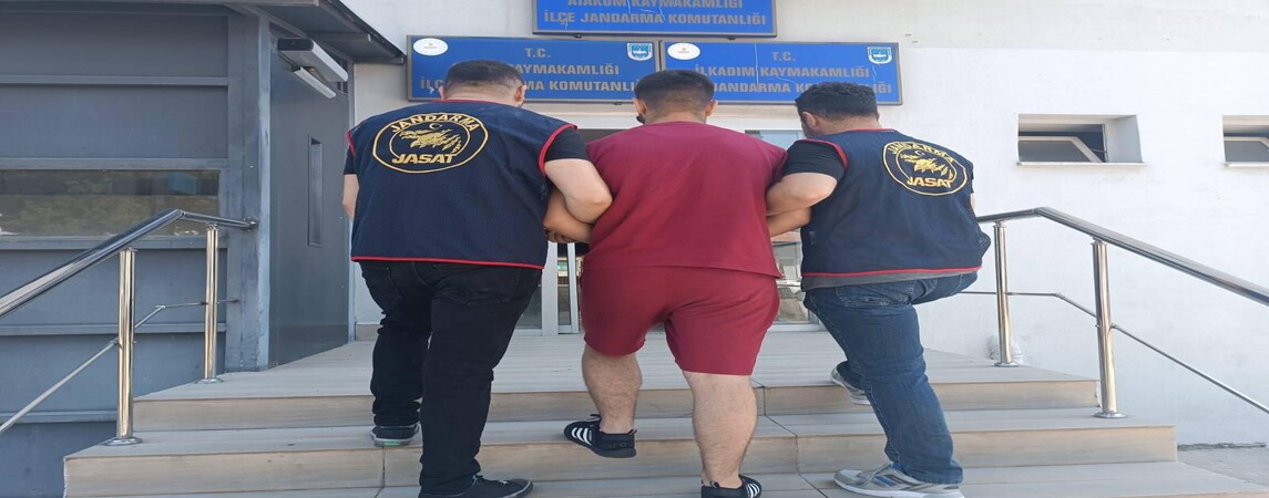 Samsun da Hakkında 12 Yıl 4 Ay Hapis Cezası Olan Kişi Yakalandı