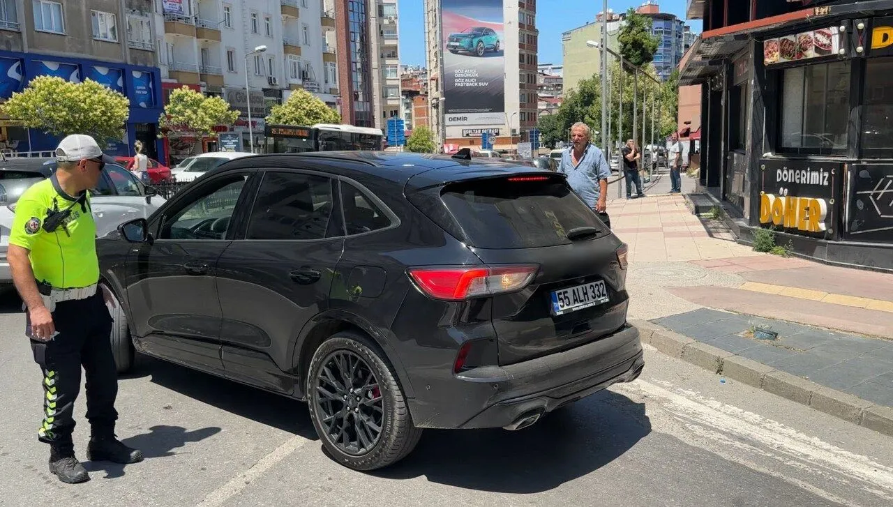 İlkadım 100. Yıl Bulvarında Trafik Kazası