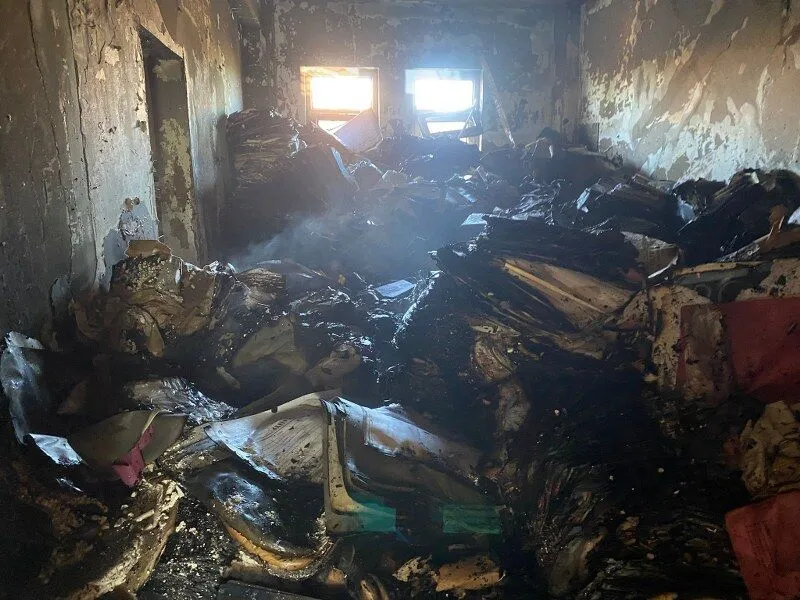 Kavak'da Eski Hastane Binasında Yangın Paniği