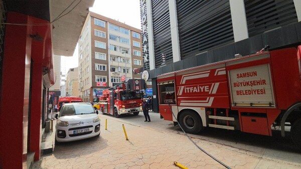 Samsun’da Apartman Dairesinde Yangın Paniği