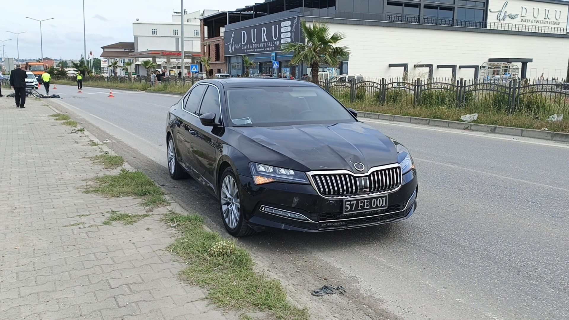 Bafra'da Makam Aracı Bisikletli Yayaya Çarptı