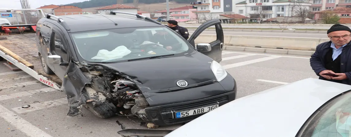 Samsun Ankara Karayolu'nda Trafik Kazası