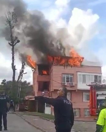 İlkadım İlçesi'nde Korkutan Yangın
