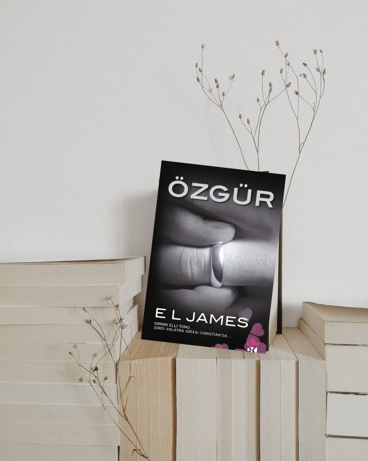 E.L James'den Yeni Kitap : Özgür