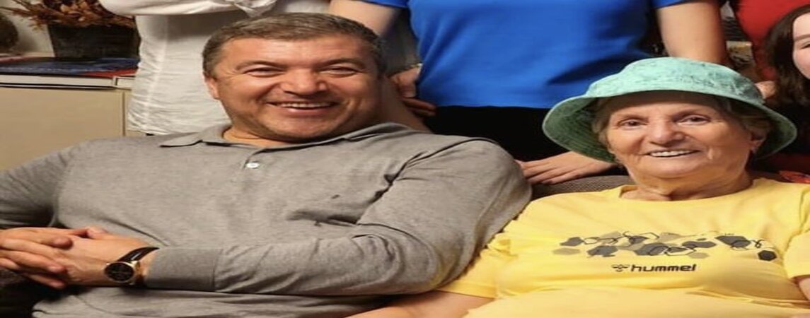 Gazeteci İsmail Küçükkaya'nın Annesi Denizde Boğularak Hayatını Kaybetti