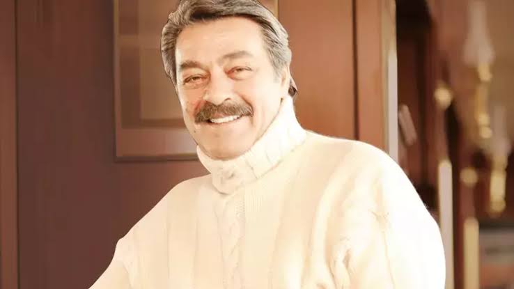 Kadir İnanır Bu Sabah Evinde Fenalaştı 