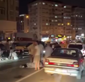 İlkadım 100.Yıl Bulvarı'nda Trafik Kazası 