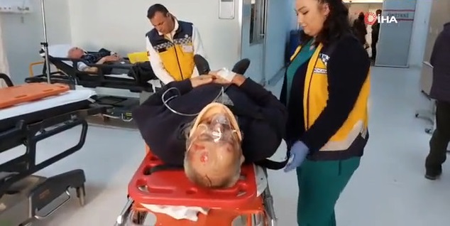 Demir Su Borusu Bisiklet Sürücüsünün Kafasına Düştü