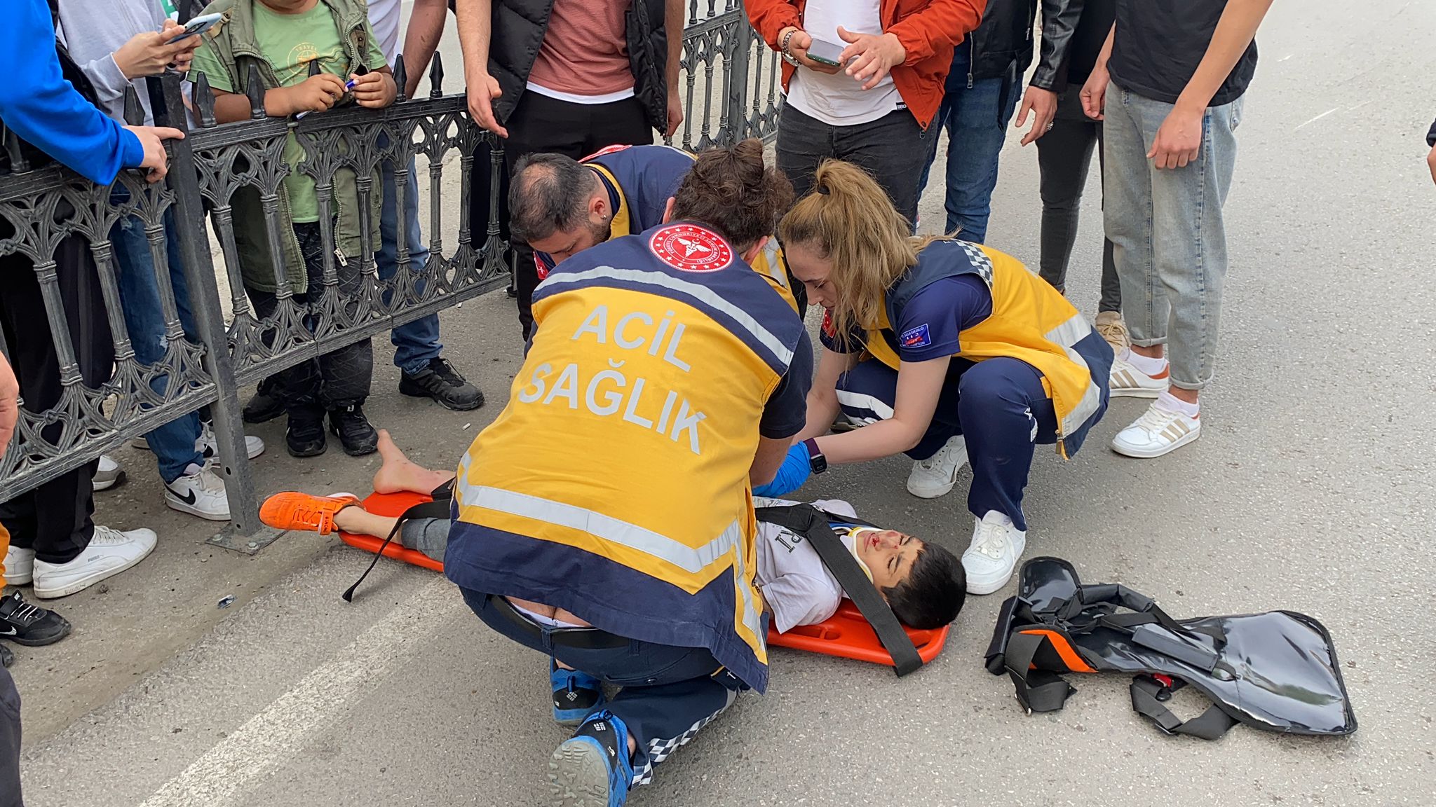 Motor Kurye Çocuğa Çarptı