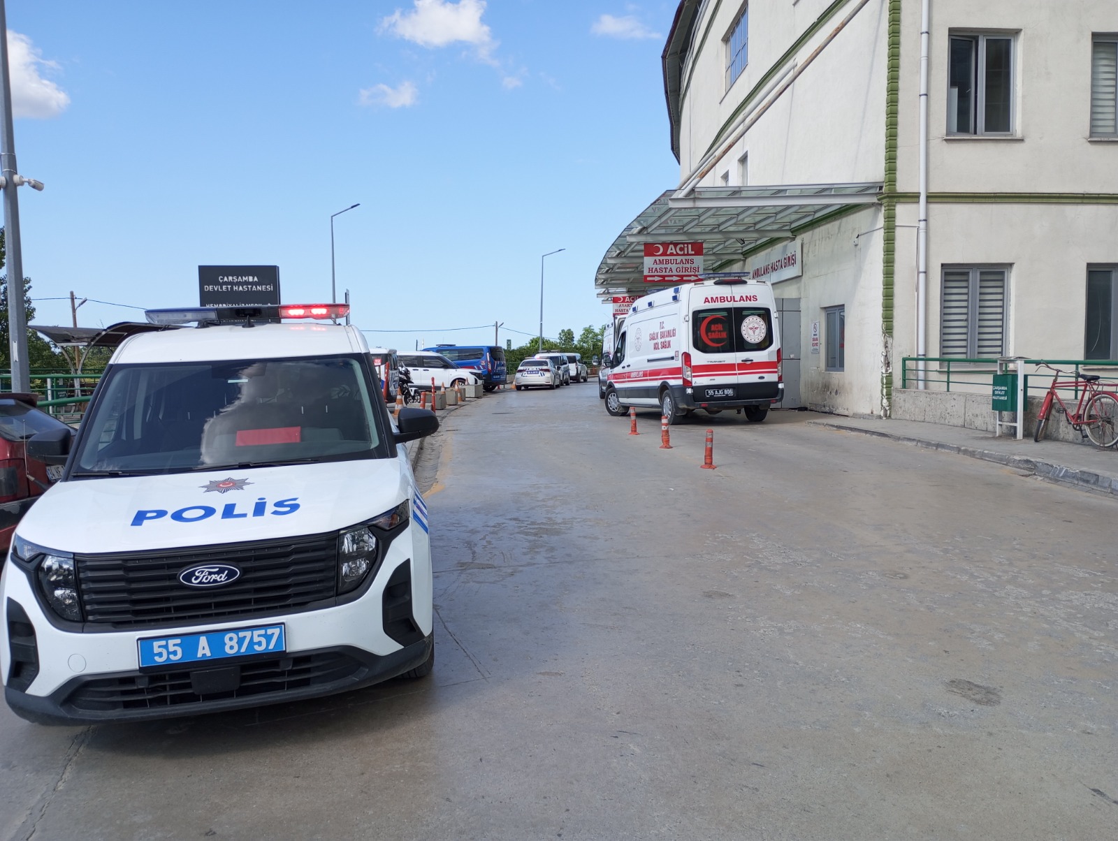 Firari Hırsızlık Hükümlüsü Polis Kurşunuyla Durduruldu 